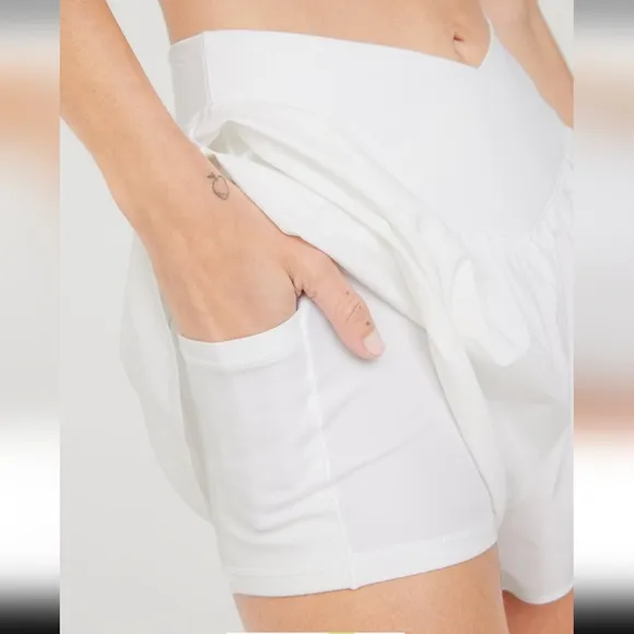 Aerie Crossover Flowy Stretch Short: XS, S, M, L