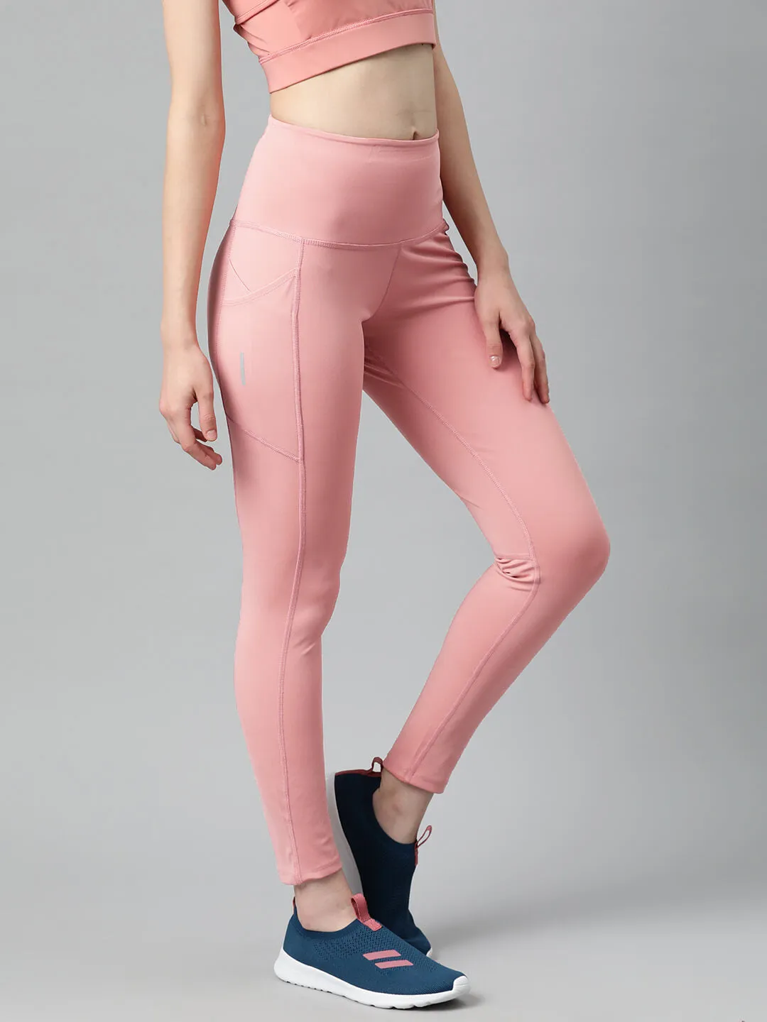 Alcis Women Solid Knitted Running Tights