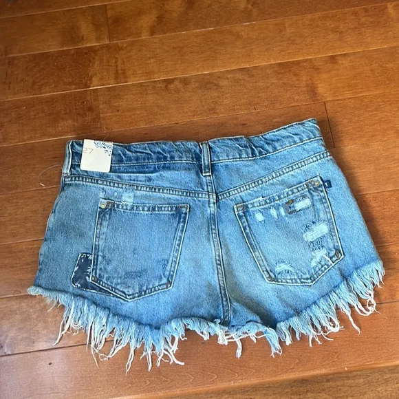 Anthropologie Pilcro Indigo Little Shortie Shorts