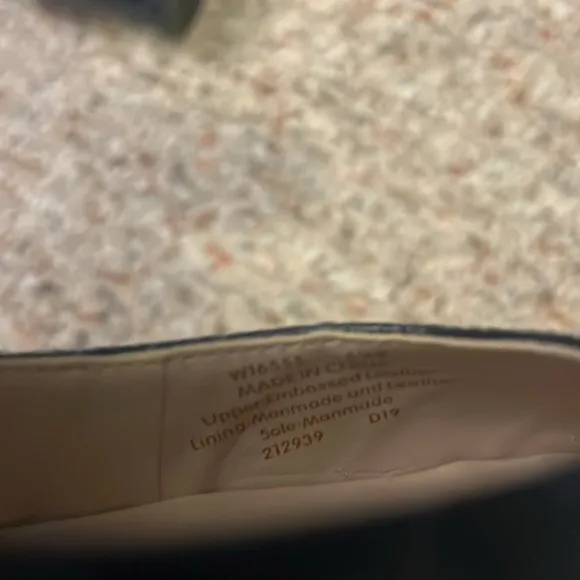 Cole Haan Navy Leslie Pumps Size 6.5