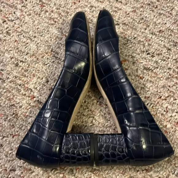 Cole Haan Navy Leslie Pumps Size 6.5