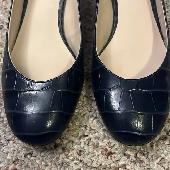 Cole Haan Navy Leslie Pumps Size 6.5