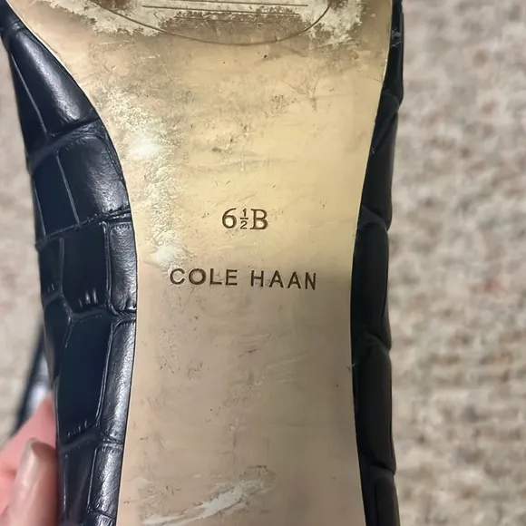 Cole Haan Navy Leslie Pumps Size 6.5