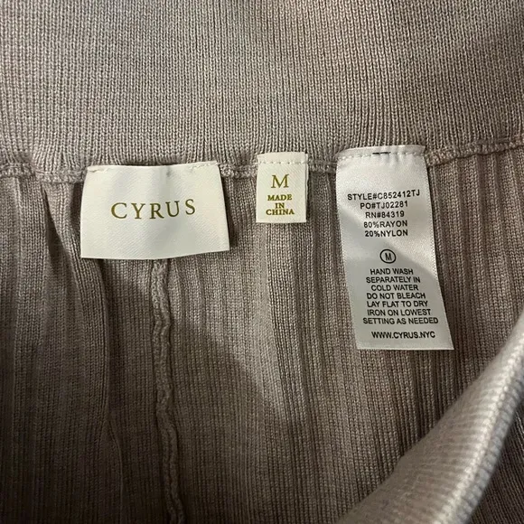 Cyrus Lounge Ribbed Wide Leg Lounge Pant in Kitten Heather, size Medium