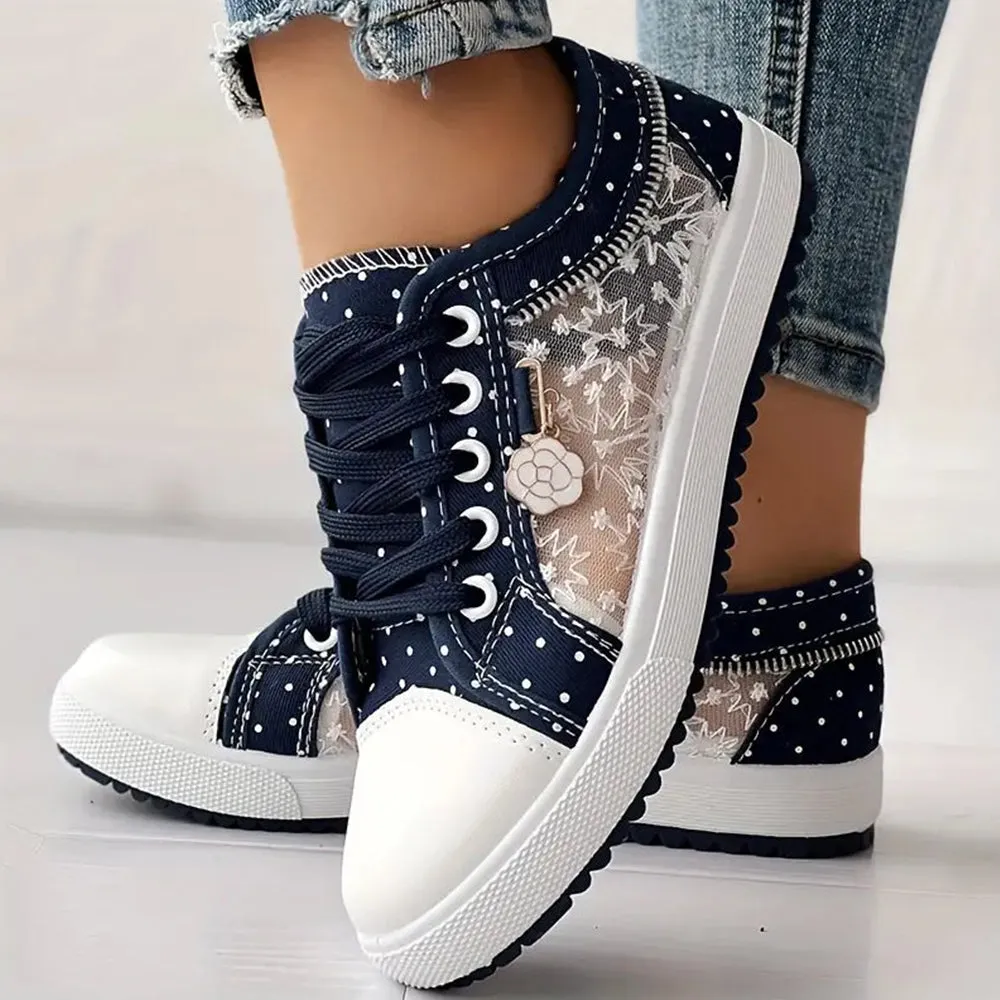 Debora | Stylish Lace-Up Sneakers