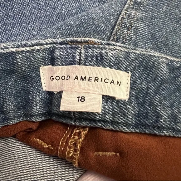 Good American Good Icon Suede Mixed Denim Jeans Size 18