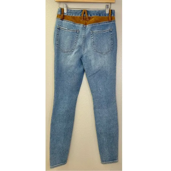 Good American Indigo High Rise Slim Fit Skinny Jean Faux Suede Accents Western