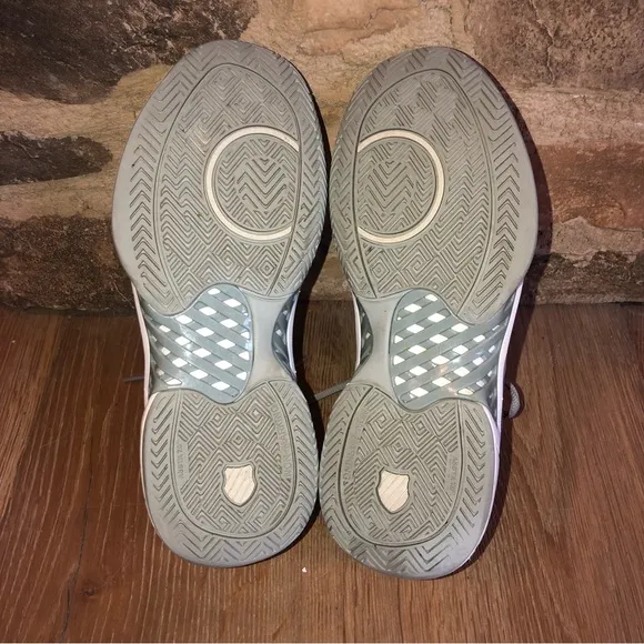 K-Swiss  pickleball sneakers size 7