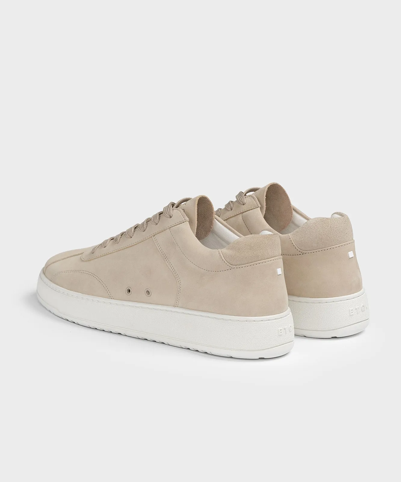 LT 06 Nubuck Sand