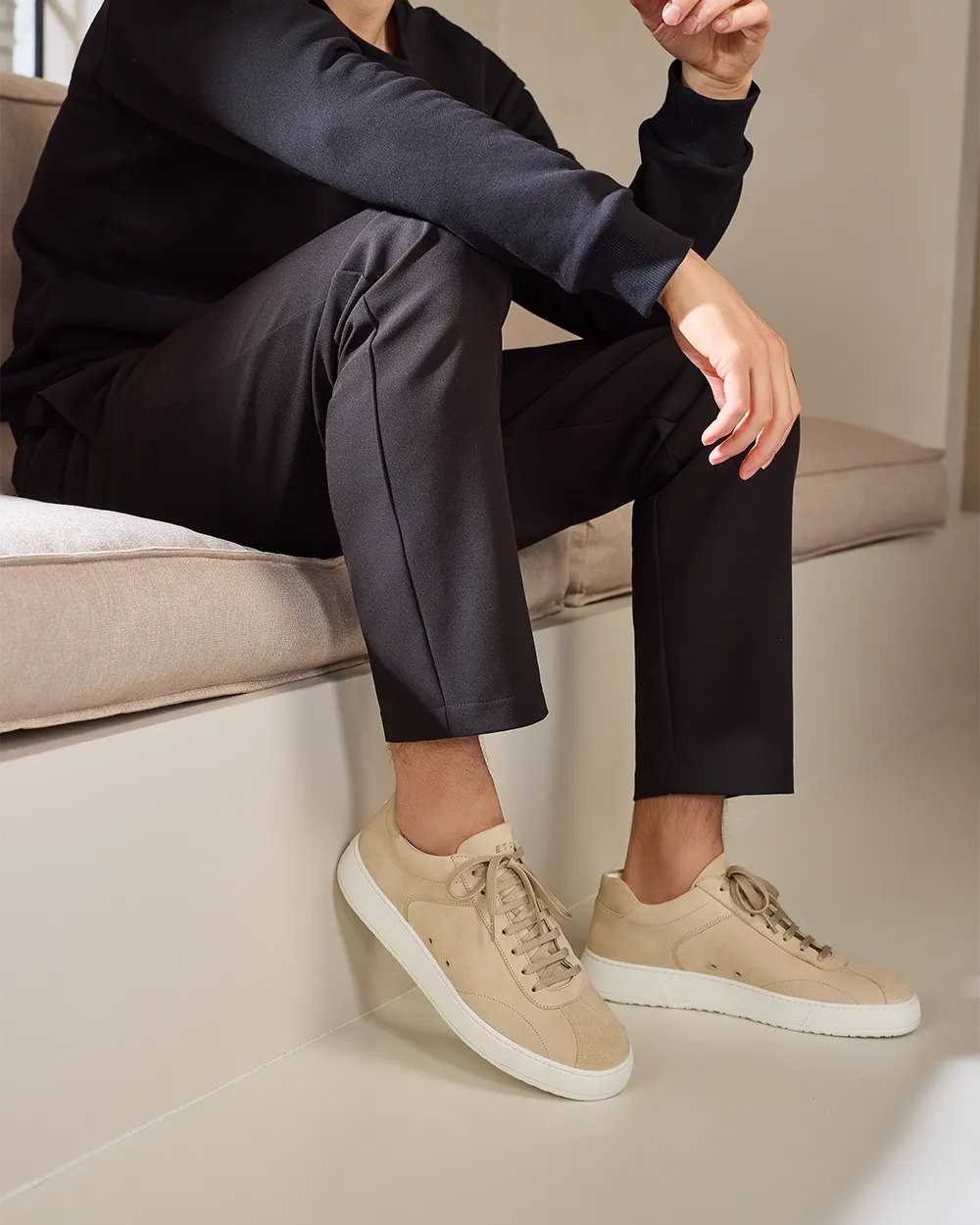 LT 06 Nubuck Sand