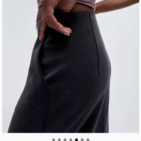 Lululemon Softstreme High-Rise Midi Skirt