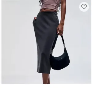 Lululemon Softstreme High-Rise Midi Skirt