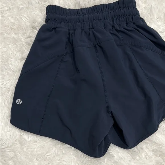 Lululemon Track That High-Rise Lined Short in True Navy Sz 2