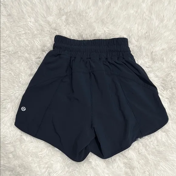 Lululemon Track That High-Rise Lined Short in True Navy Sz 2