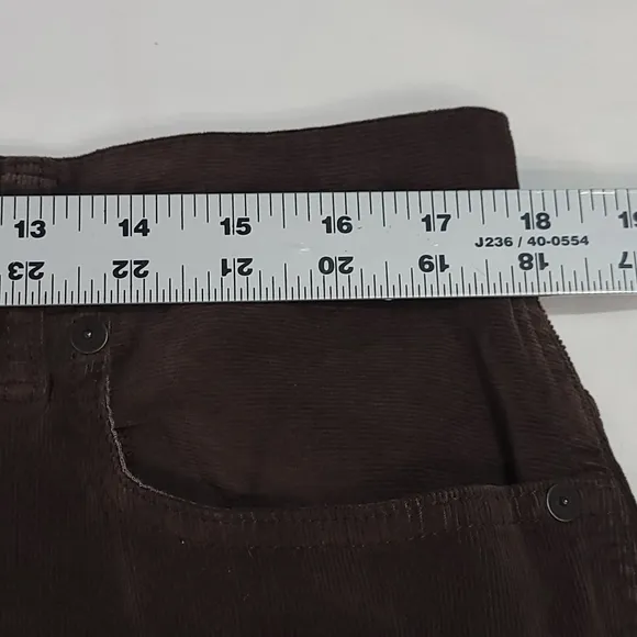 Madewell Corduroy Midi Skirt Front Slit, Side Pockets in Dark Carob Size 32