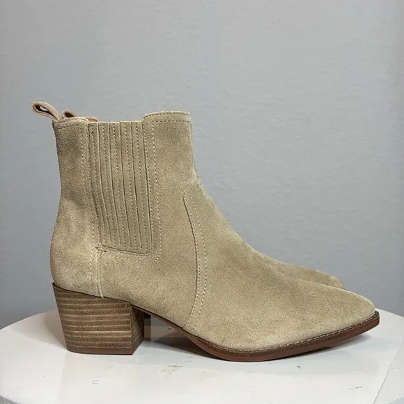 MADEWELL THE WESTERN HEELED POINTED TOE ANKLE BOOT IN WALNUT SHELL SUEDE