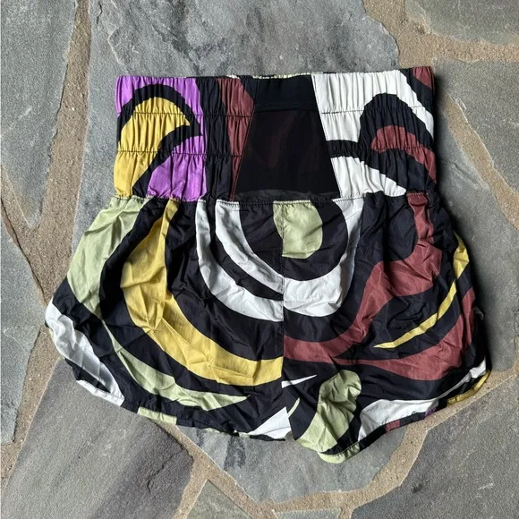 New🌟Free People Movement-The Way Home Printed Shorts-Jungle Swirl Combo