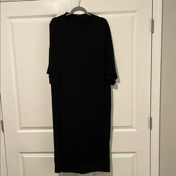NWT Chico's Black Midi Dress