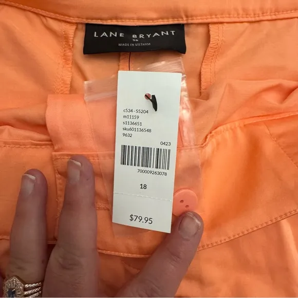 NWT Lane Bryant High Waist Orange Shorts with Pleats Size 18