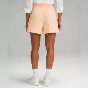 NWT Lululemon Cotton-Blend Poplin High-Rise Short 4&quot; - peach Bellini -size SMALL