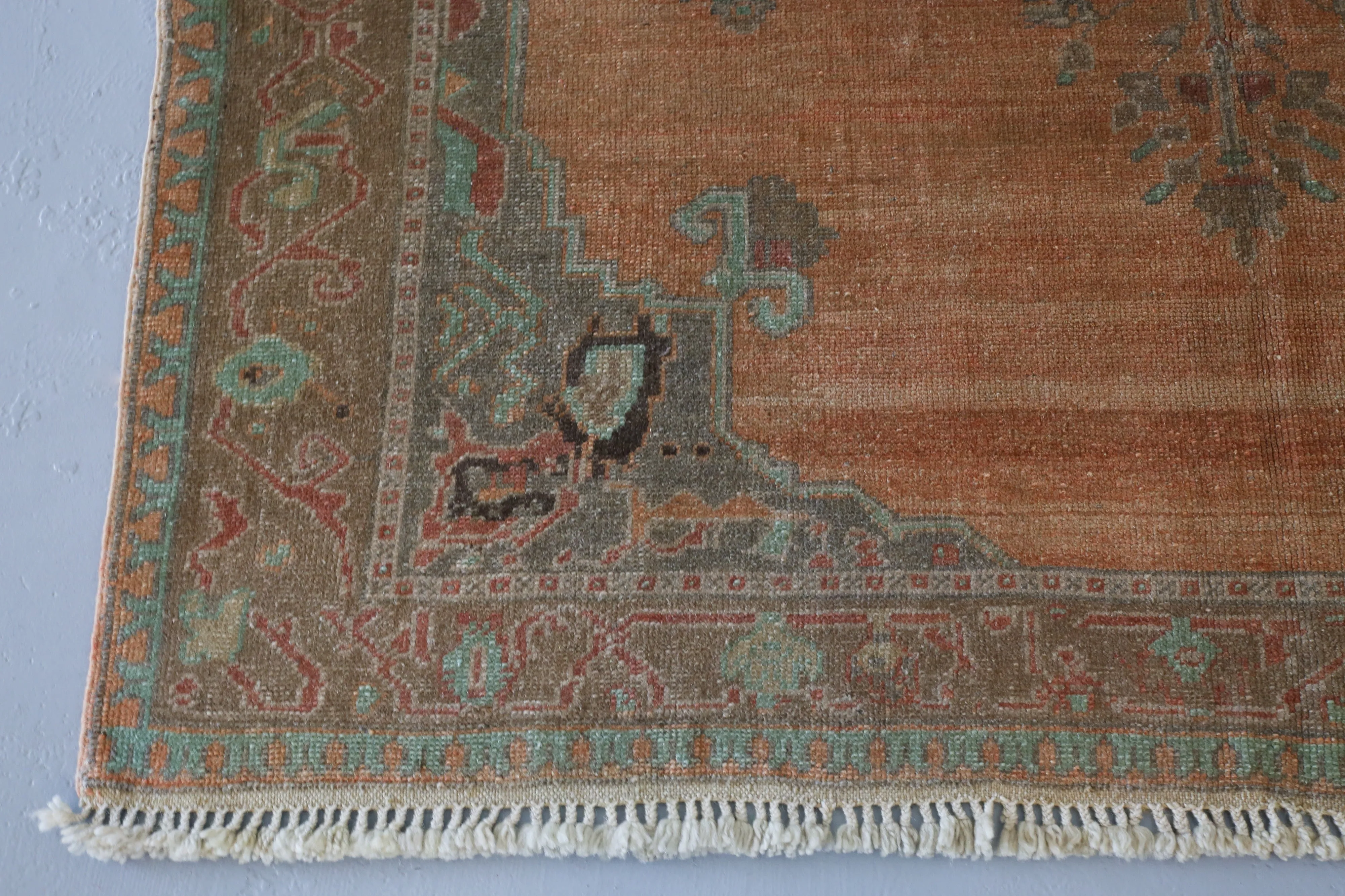 Old Turkish Anatolian Rug 6ftx8.6ft