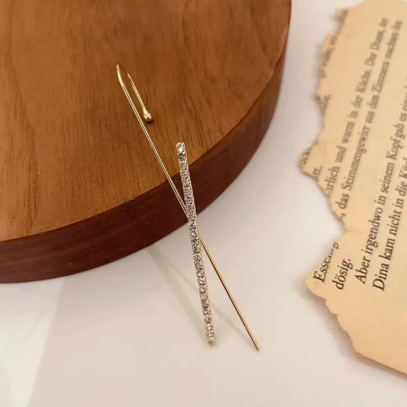 Pack Of 2 Gold Plated Zircon Studded And Cross Ear Cuff