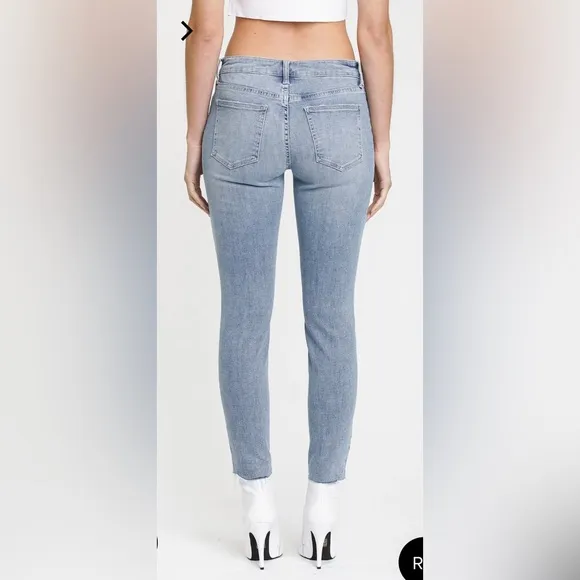 Pistola NWT Audrey Midrise Skinny Jean in Breezy (light wash)