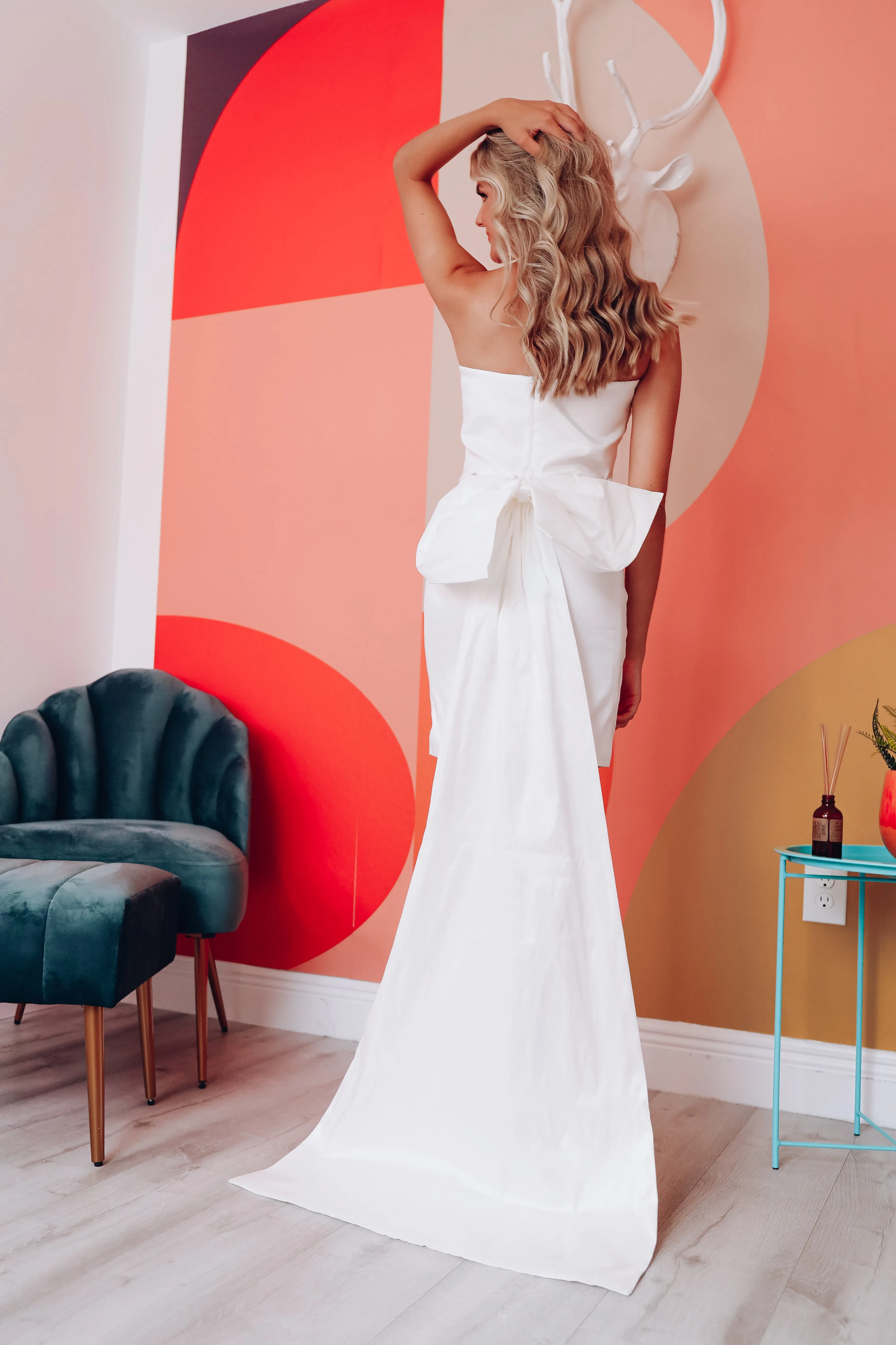 Sadie Bow-Back Mini Dress - White