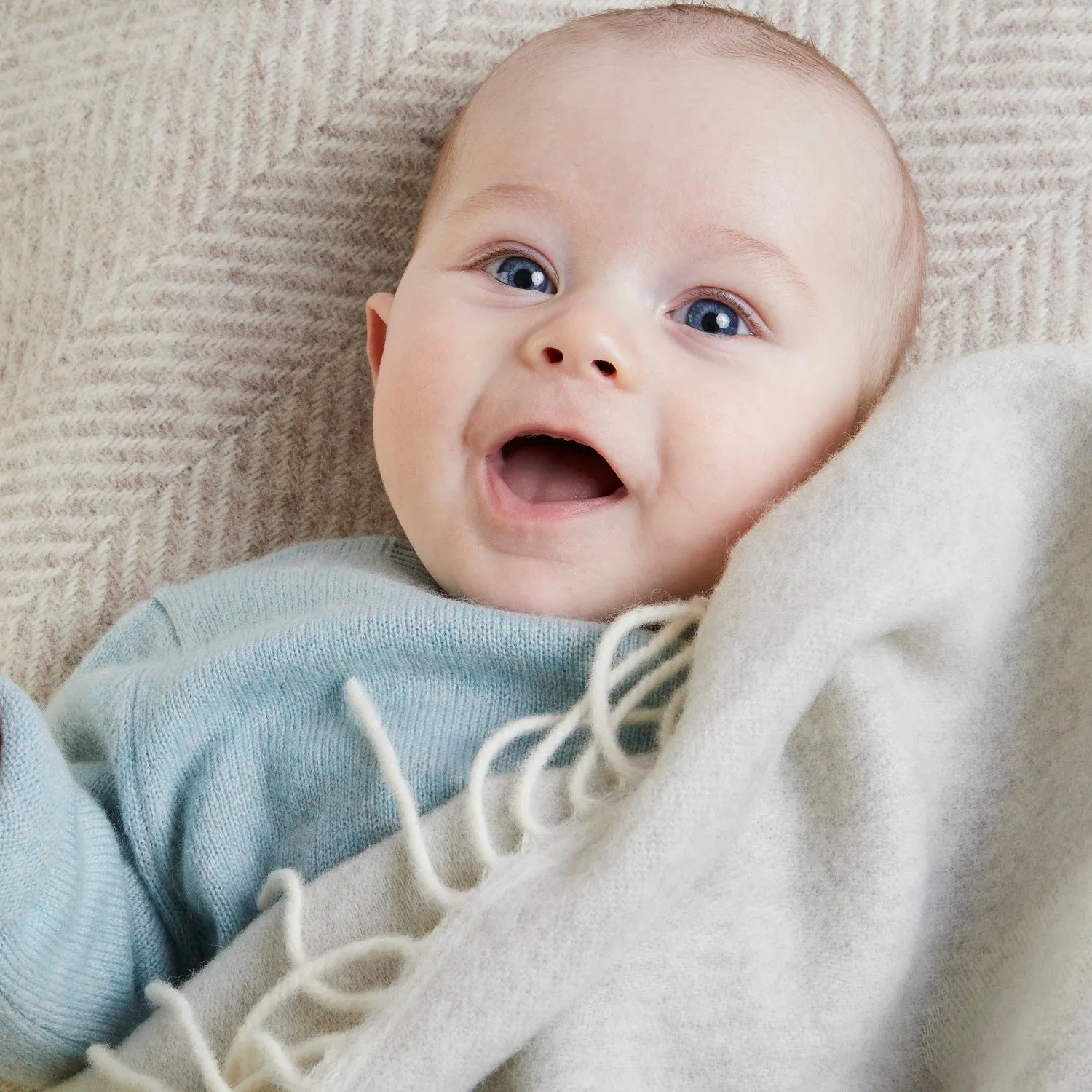 Super Soft Merino Baby Blanket - Light Grey