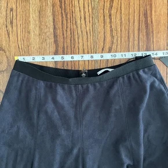 Tahari Selina Women's Faux Suede A-line NEW Skirt Black Size 10