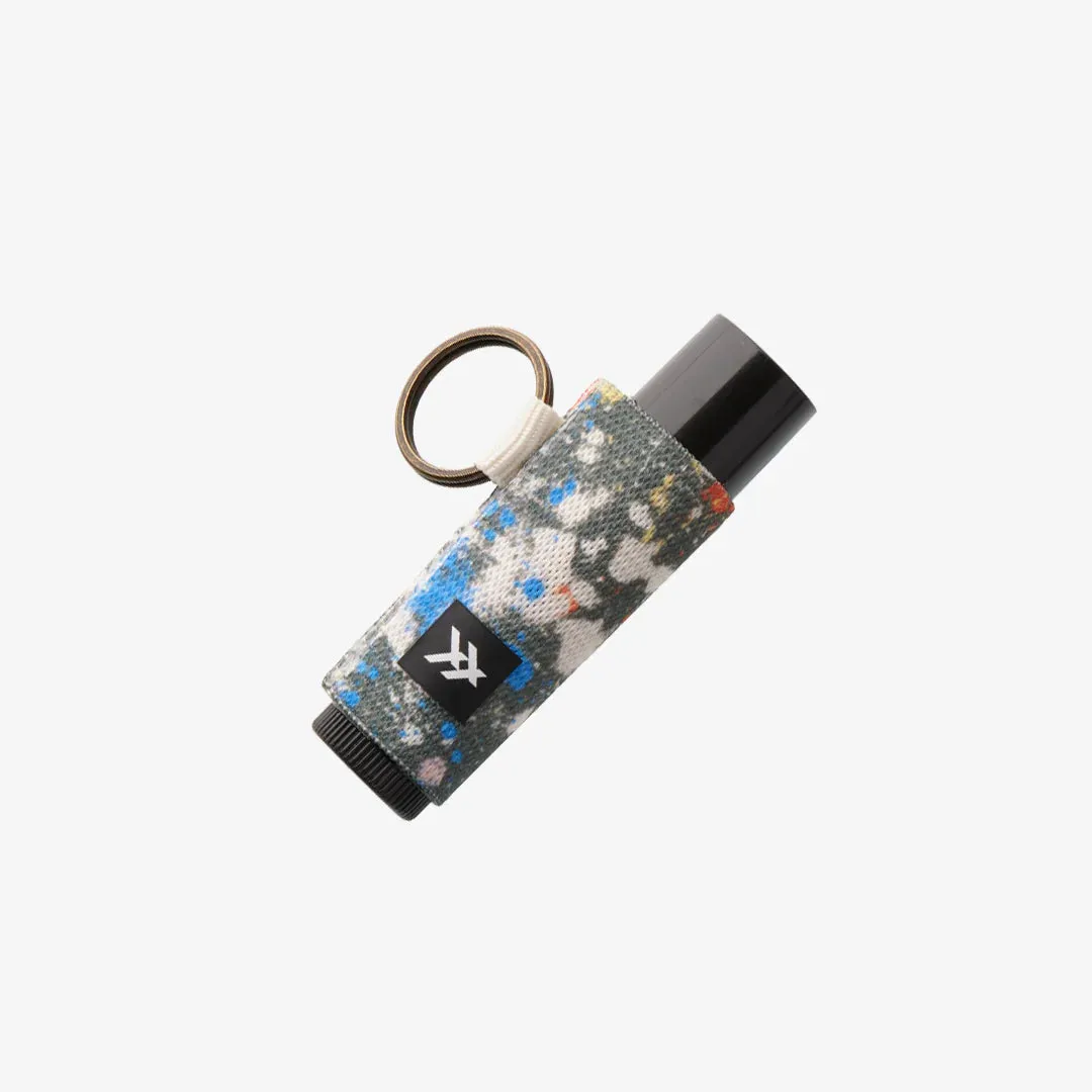 Thread Lip Balm Holder