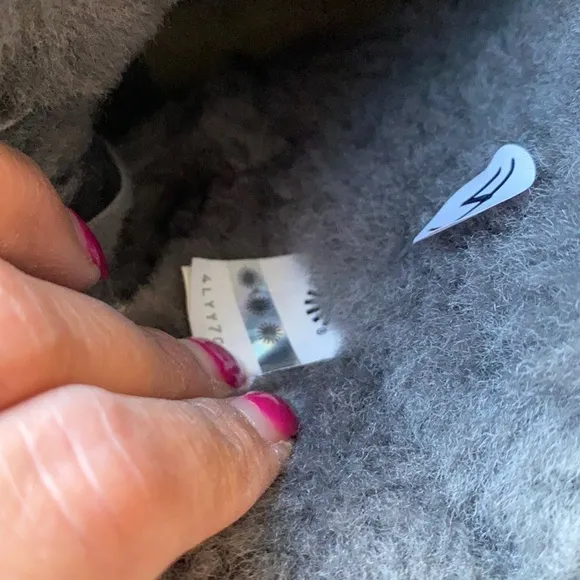 UGG Bailey Bow grey suede boot