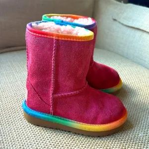 UGG Kids' Boots Leather/ Suede Rainbow Trim Sz 7 EXC CONDITION