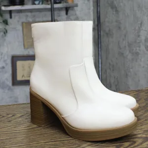 Universal Thread Jenna Platform Boots with Memory Foam Insole Off White 9M