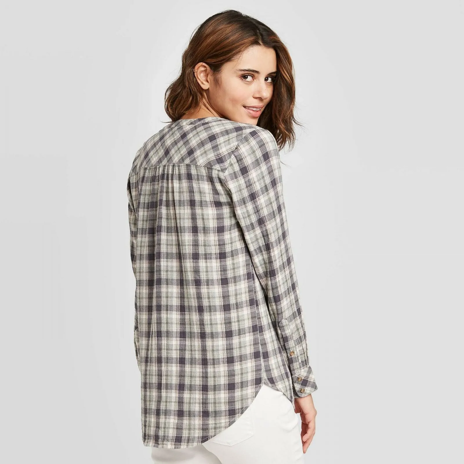 Universal Thread Women's Long Sleeve Button Front Tunic Blouse