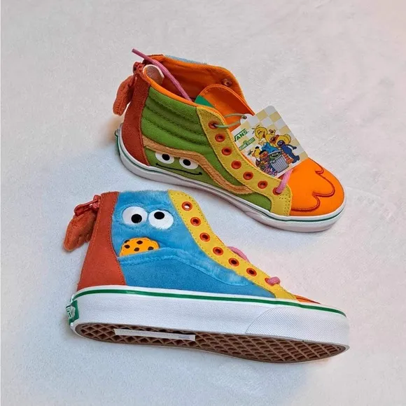 VansVans X Sesame Street Sk8-Hi - Big Kids Size 2Y