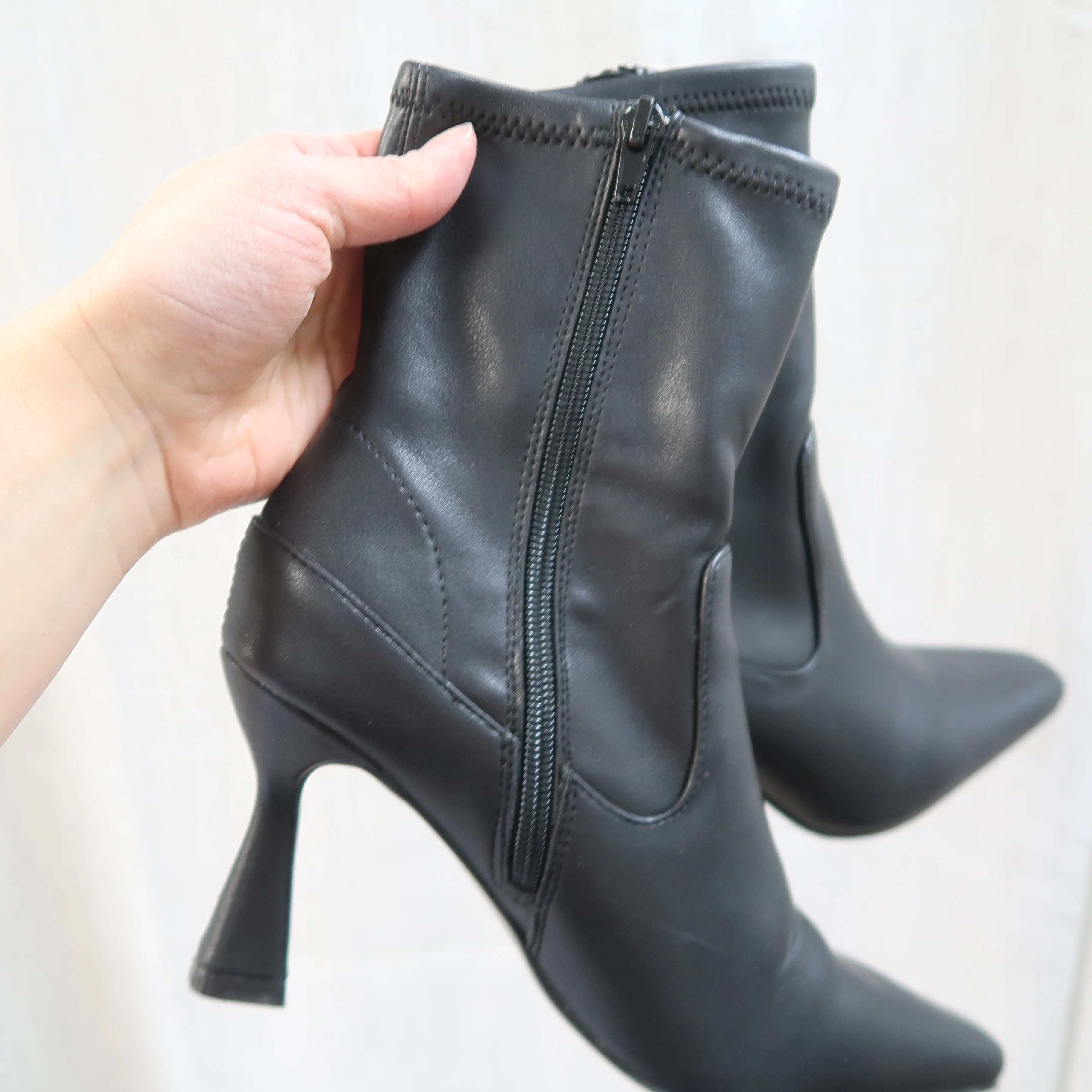 Vero Moda - Boots (Women's 5)
