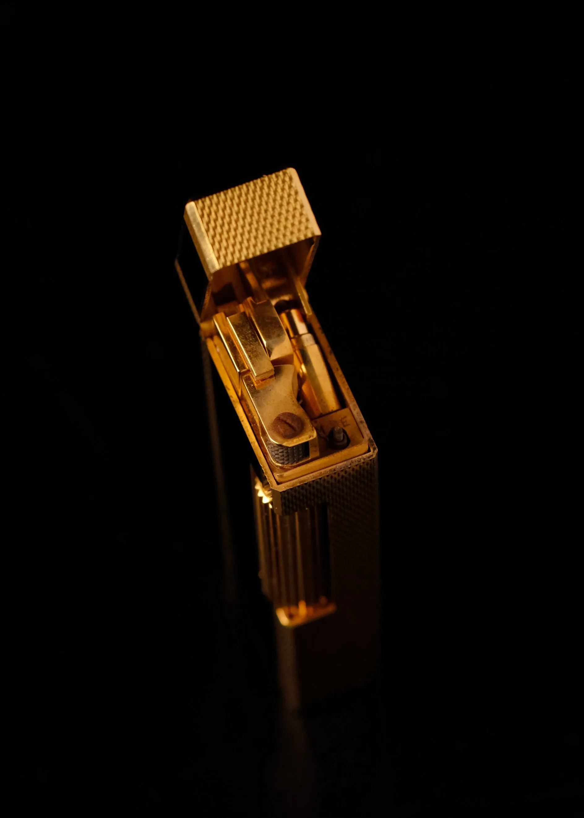 Vintage Mint Dunhill Gold & Black Enamel Rollagas Lighter w/Box